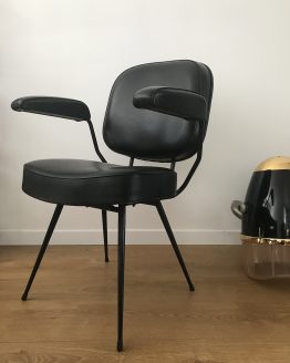 fauteuil de coiffeur vintage
