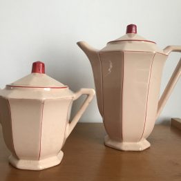 cafetière et sucrier rose et rouge digoin sarreguemines