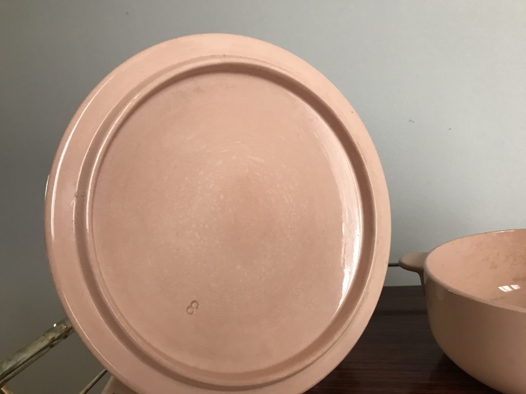 Vends soupière ancienne ou légumier on Gens de Confiance Vends soupière ancienne ou légumier on Gens de Confiance