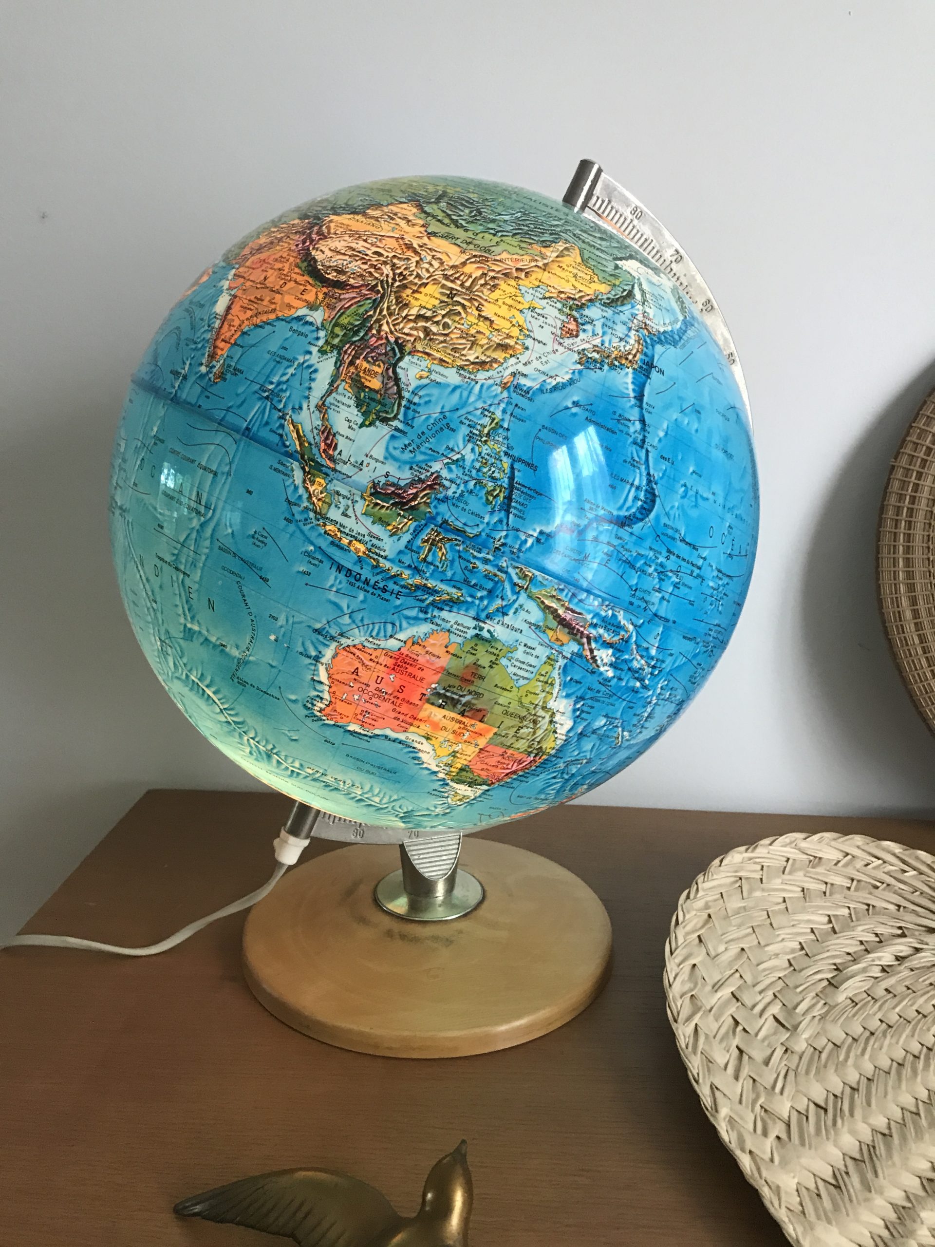 globe terrestre lumineux vintage pop scandinave ScanGlobe