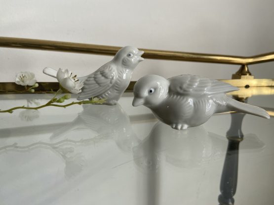 couple oiseaux en porcelaine blanche vintage