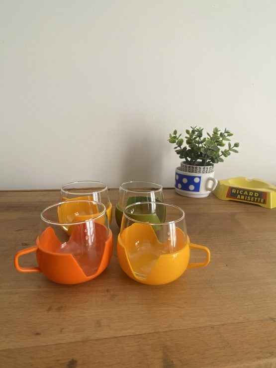 tasses à café colorées made in holland