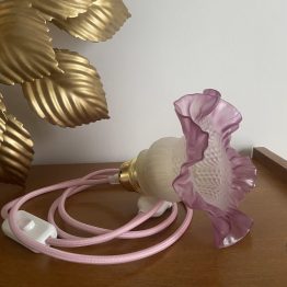 LAMPE BALADEUSE TULIPE VIOLETTE EN VERRE POLI ET FIL TEXTILE rose layette