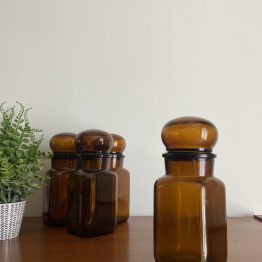 GRAND BOCAL VINTAGE CARRÉ EN VERRE MARRON "Jacques Vabre"