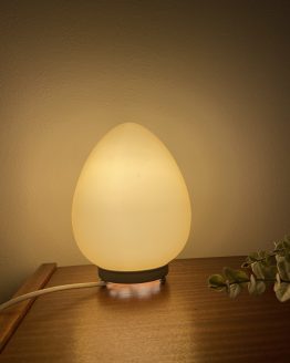 Lampe Œuf en verre opaline jaune par Ikea