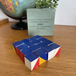 Cubes d'intelligence psy années 60 - insolite cabinet de curiosité