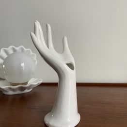 Main VINTAGE SOLIFLORE EN CÉRAMIQUE BLANCHE