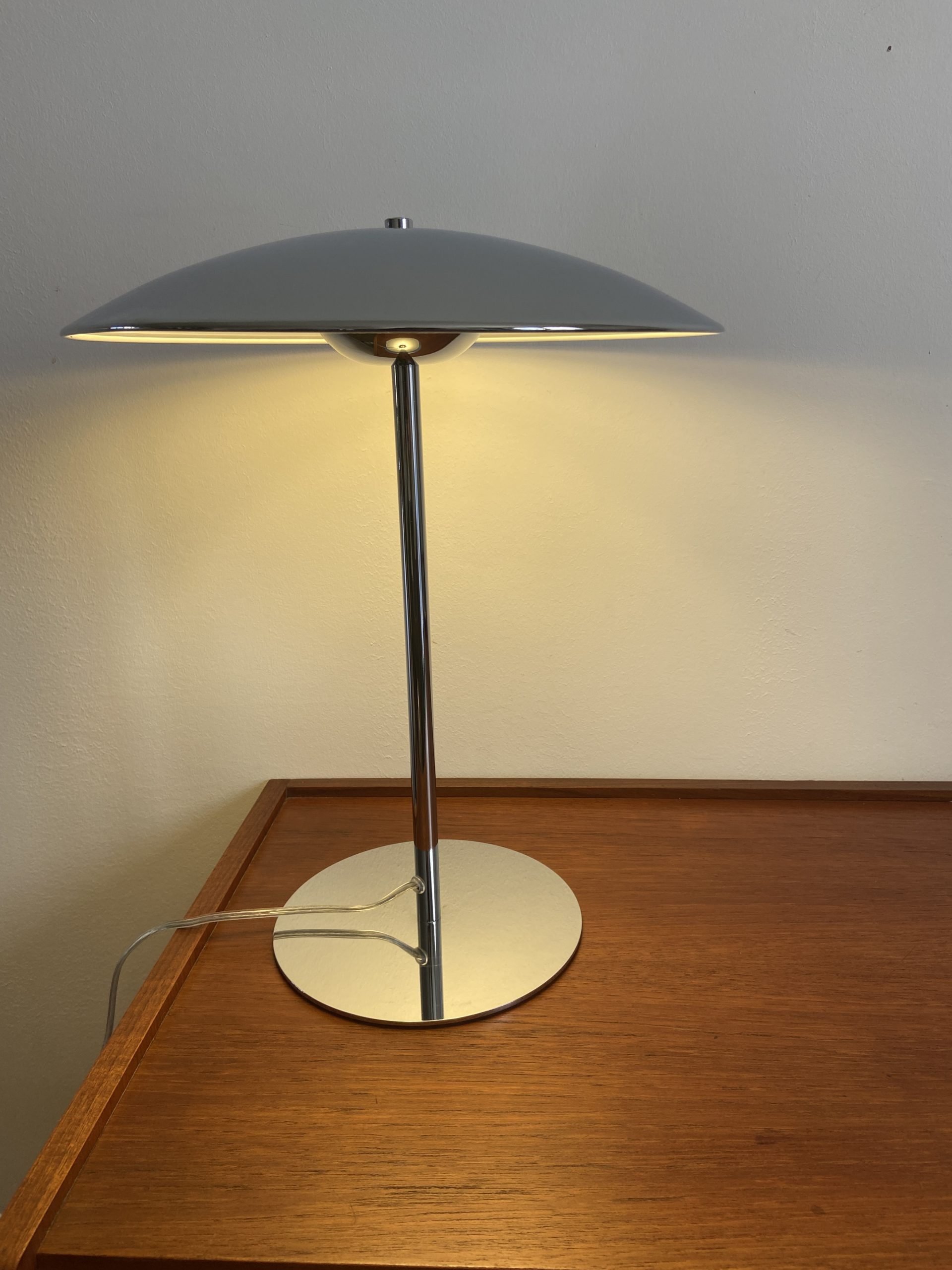 Lampe Led de bureau Chrome Effet miroir "Romy"par Unilux