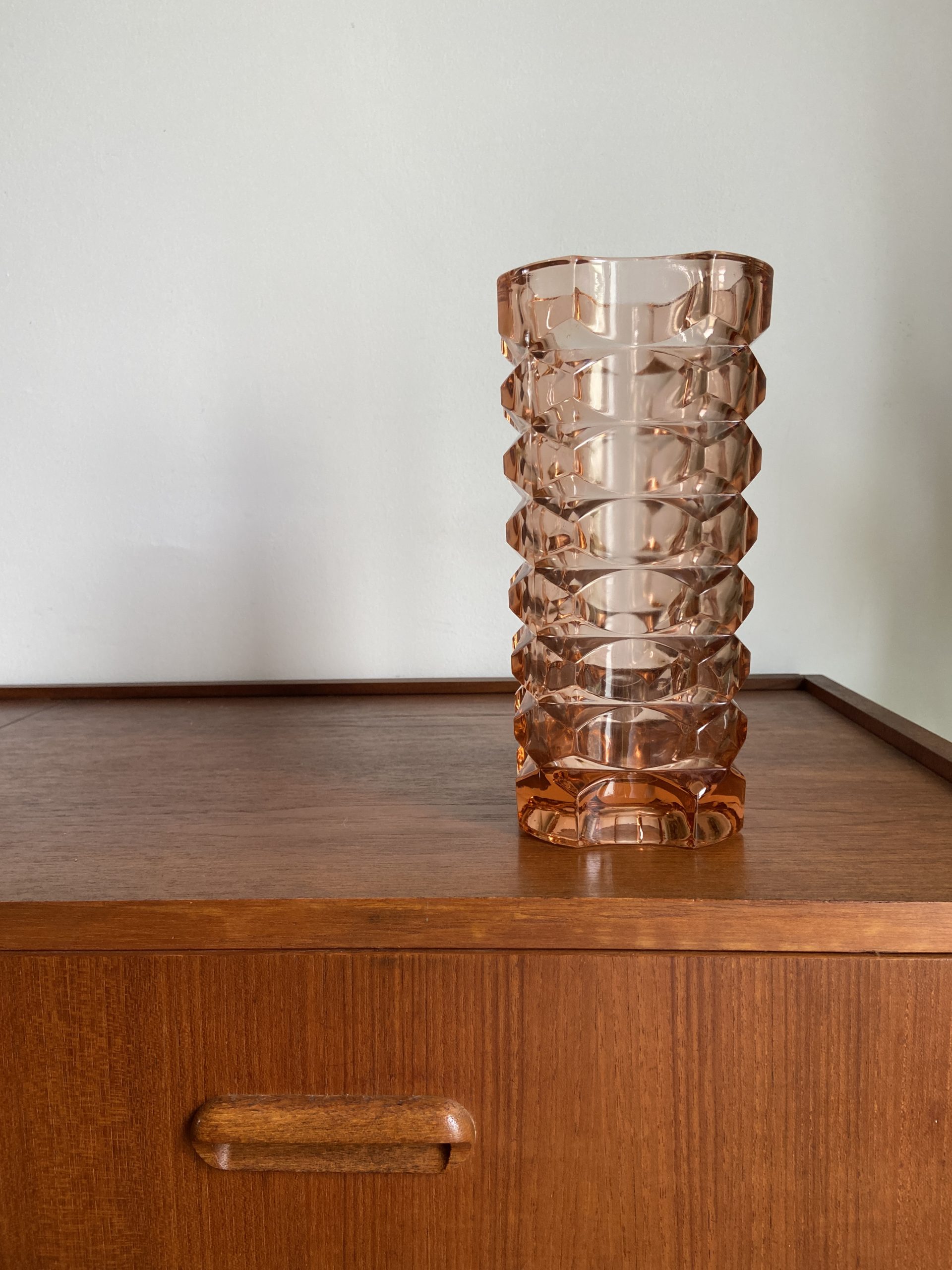 Grand vase Windsor rose par JG.Durand pour Luminarc