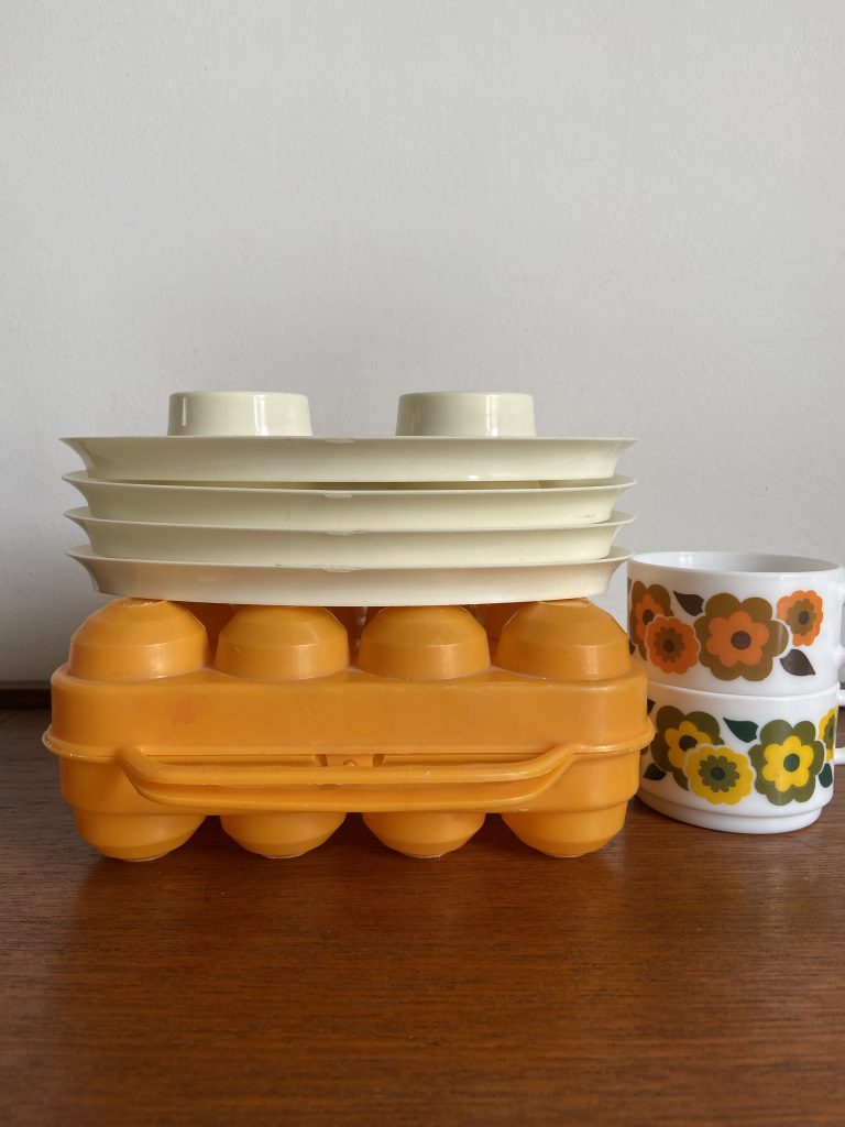 Set De 4 Coquetiers Empilables APS En Mélamine Blanche - Haut Bord 8x8 Cm, Parfait Pour Un Petit-Déjeuner Confortable