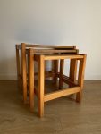 Ensemble de trois tables gigognes en marbre, 1970