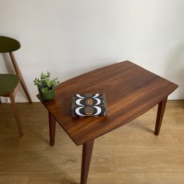 Table basse vintage mi-hauteur