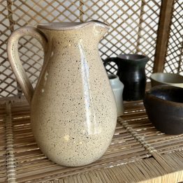 Pichet en grès vernissé de Jougne