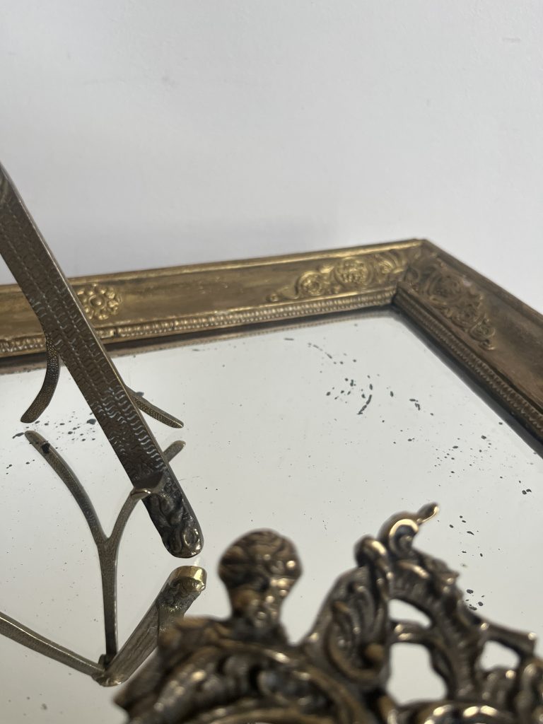 Miroir ovale laiton - Petit Bonheur
