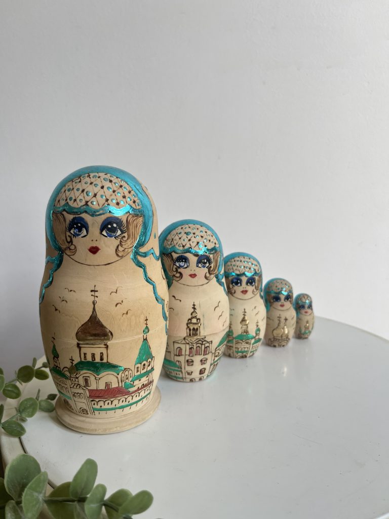 Poupées Russes Matriochka Chats – 5 Pièces, 11 Cm, Authentiques, Bon état