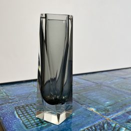 Vase sommerso par Alessandro Mandruzzato à Murano Italie 1970