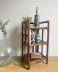 Etagère à poser en rotin vintage